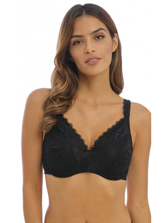 Heart-shaped bra MUST HAVE