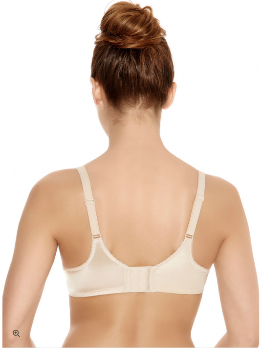 Wacoal Lisse collection the Spacer Smooth contour bra